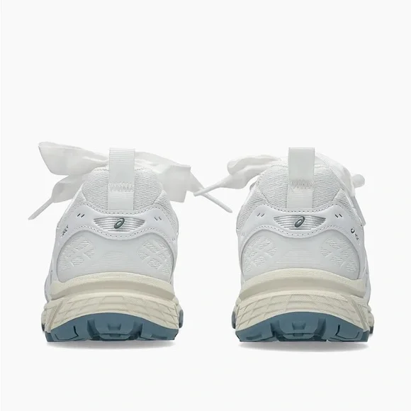 ASICS NIB - Picture 3 of 8